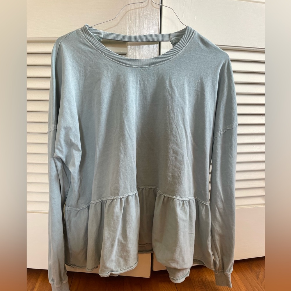 Boutique shirt with back detail